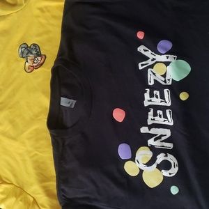 2 junior tee shirts